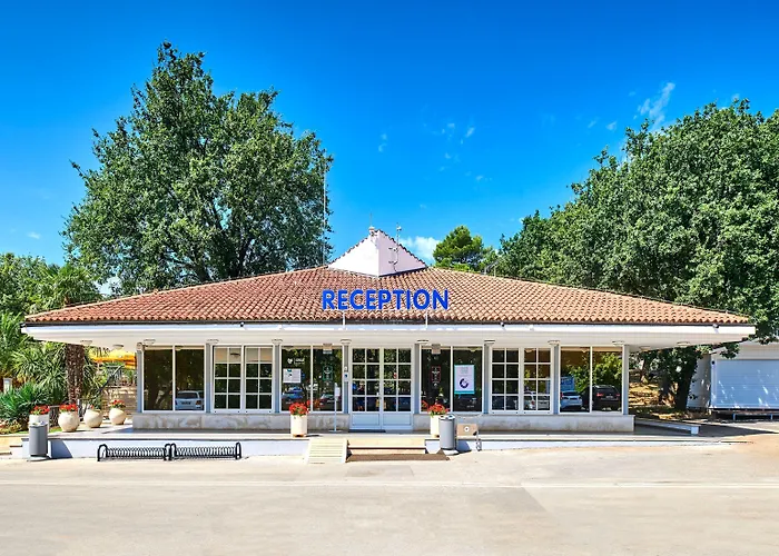 Apartments Astra Plava Laguna photo